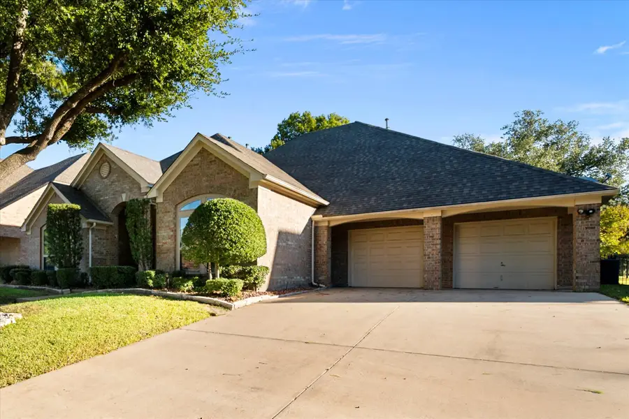 1002 Muirfield Drive, Mansfield, TX 76063 - Image #3