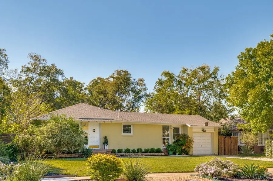 3828 Wemdon Drive, Dallas, TX 75220 - Image #3