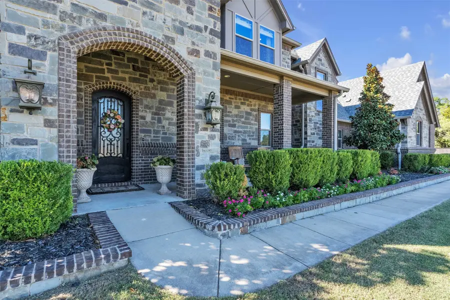 7500 Hamlet Avenue, Arlington, TX 76001 - Image #2