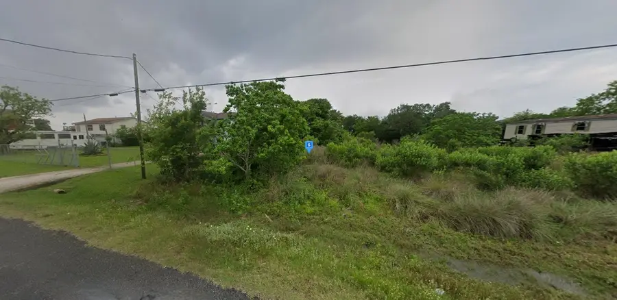 1016 15th Street, San Leon, TX 77539 - Image #2