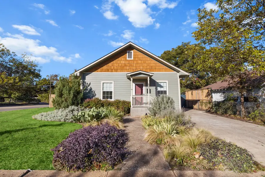 425 Brighton Avenue, Dallas, TX 75208 - Image #2