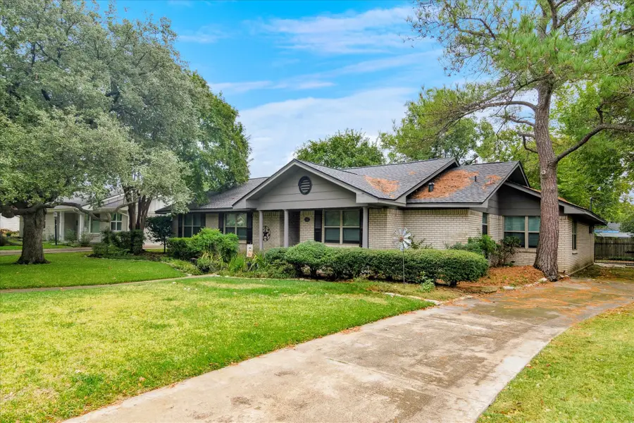3342 Whitehall Drive, Dallas, TX 75229 - Image #2