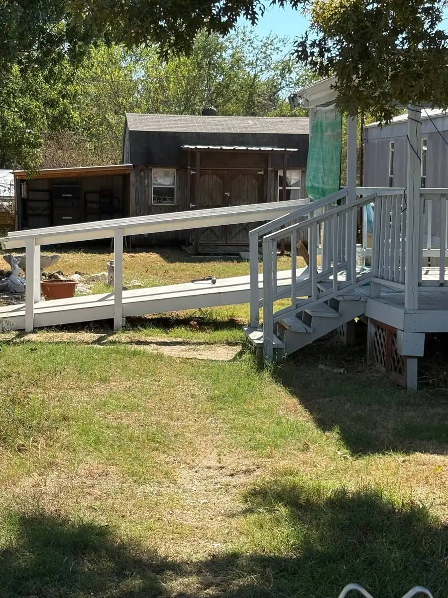 209 County Road 4852, Newark, TX 76071 - Image #3