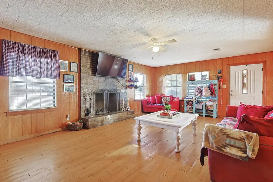 491 Emily Lane, Van Alstyne, TX 75495 - Image #3