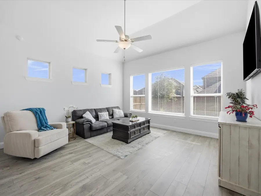 17000 Clover Drive, Celina, TX 75009 - Image #3