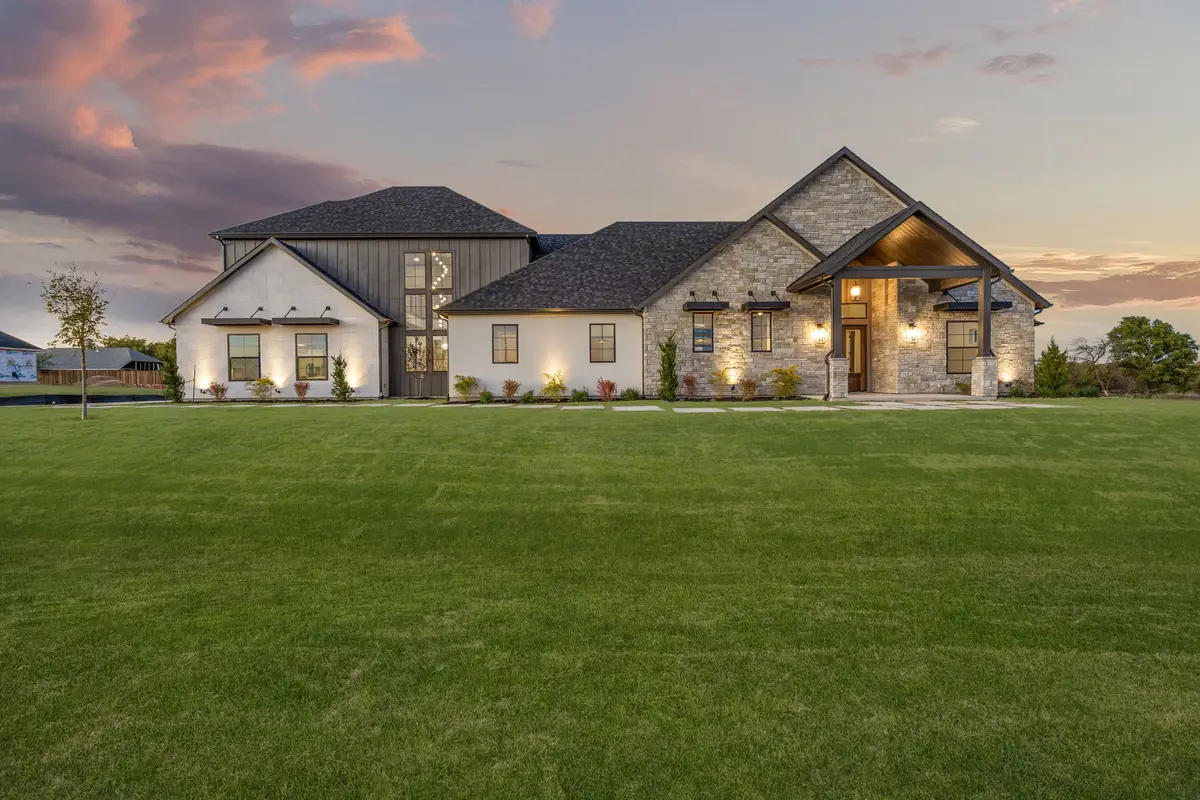 2832 Southbay Circle, Northlake, TX 76226 - Image #1