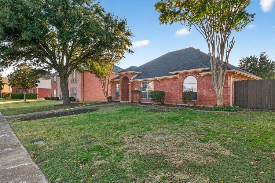 3807 Farmington Drive, Richardson, TX 75082 - Image #2