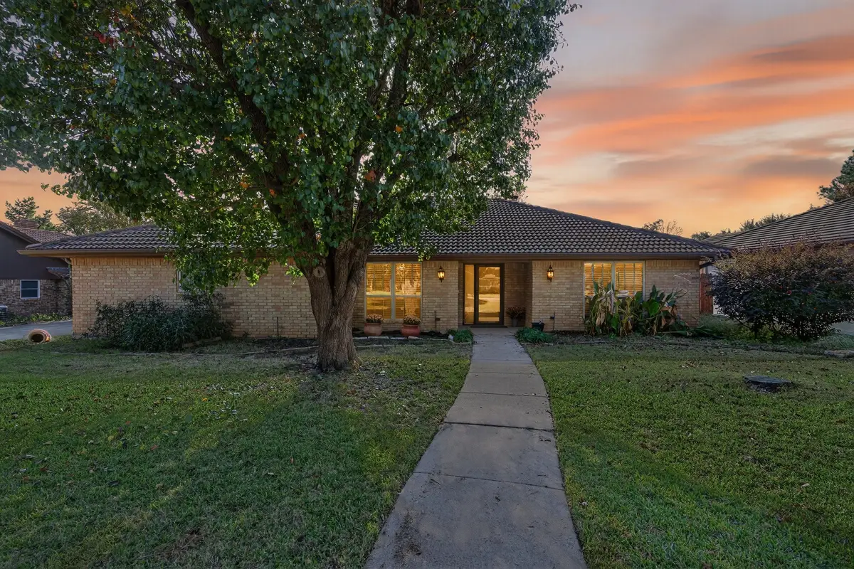 1128 Sunset Drive, Trophy Club, TX 76262 - #1