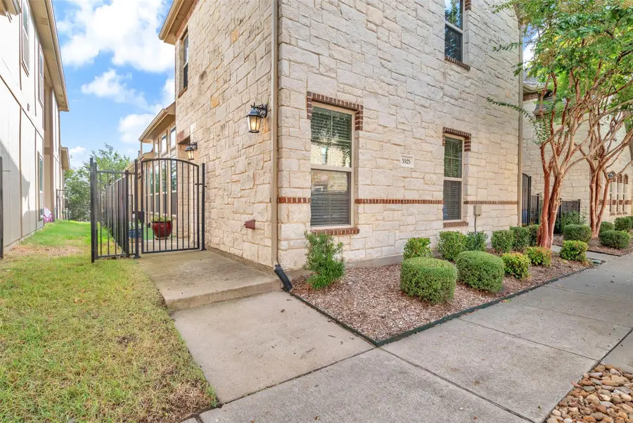 5525 Cojimar Drive, McKinney, TX 75070 - Image #2