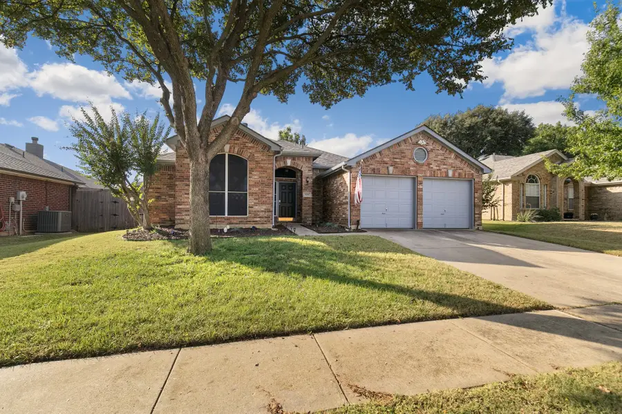 3202 Berkshire Lane, Corinth, TX 76210 - Image #2