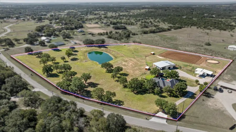 5444 Meadow Ridge Drive, Weatherford, TX 76087 - Image #2