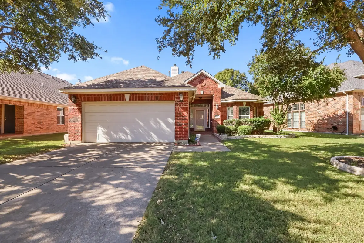 8327 Robertson Drive, Frisco, TX 75036 - Image #1