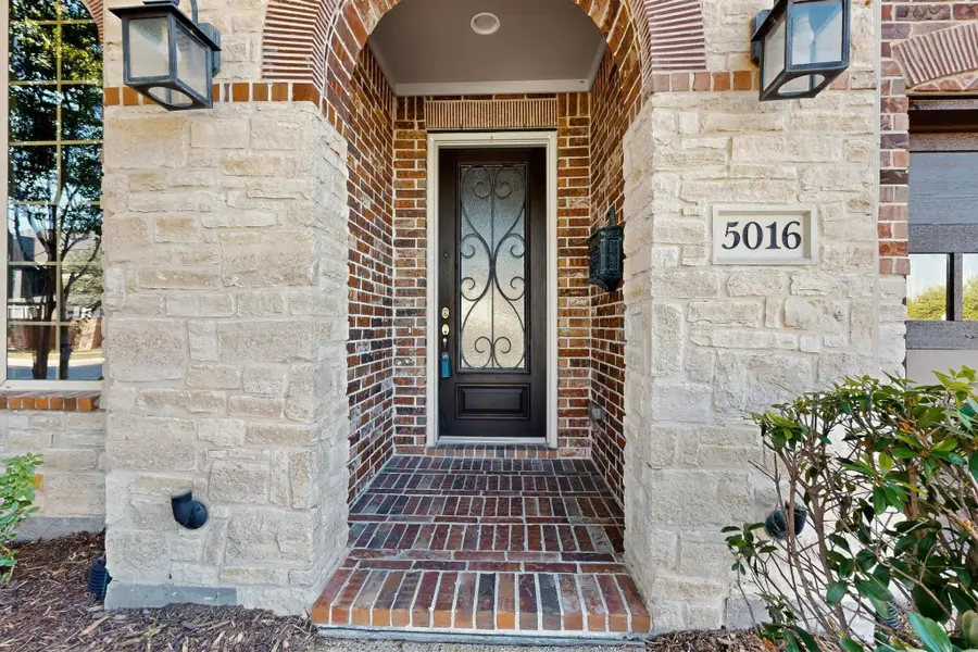 5016 Kadin Lane, Lewisville, TX 75056 - Image #3