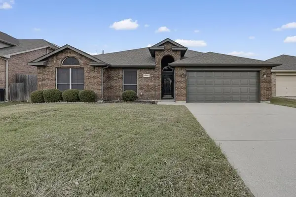 3305 Galaway Bay Drive, Grand Prairie, TX 75052