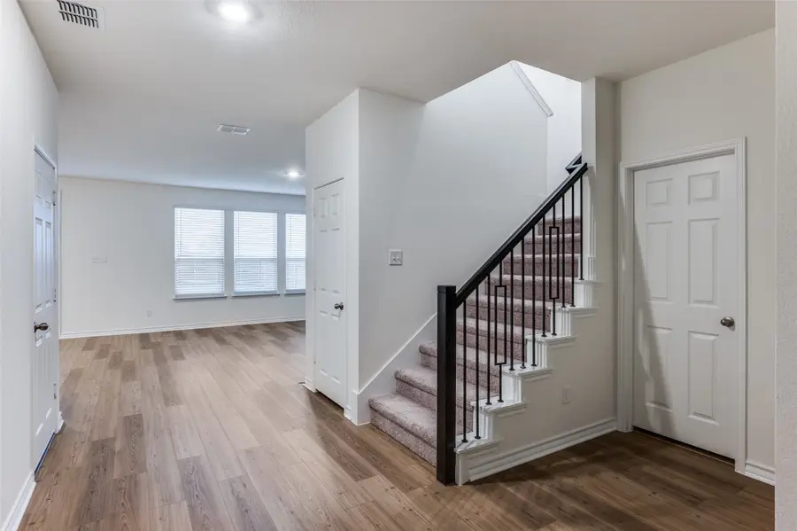 2704 Goldfinch Drive, Denton, TX 76205 - Image #2