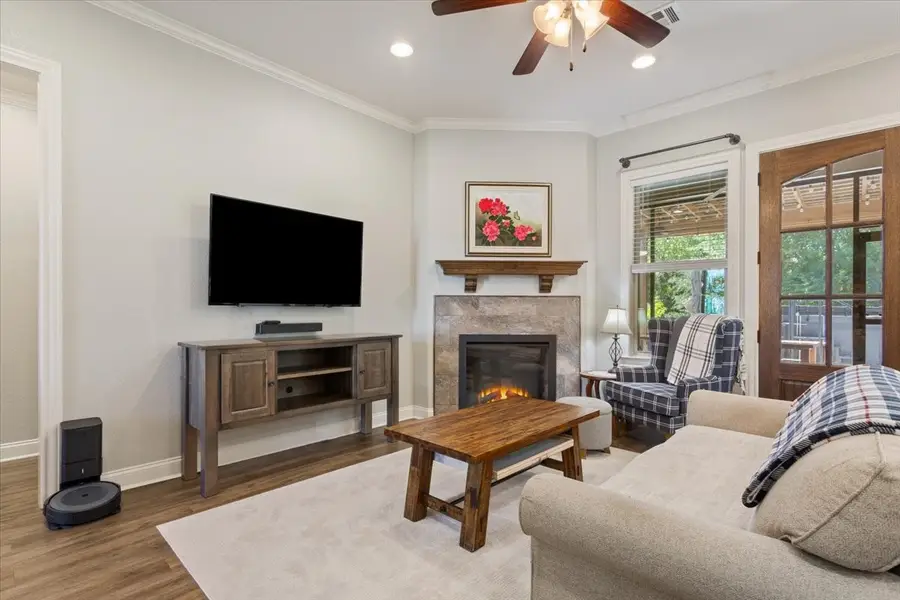 10257 Creekside, Waco, TX 76712 - Image #3