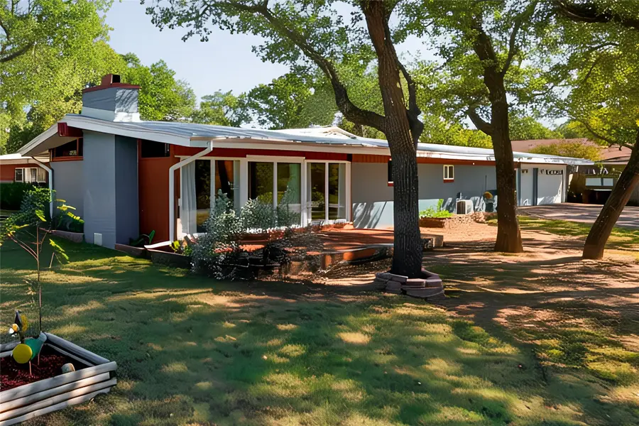 615 NW 20th Street, Mineral Wells, TX 76067 - Image #3