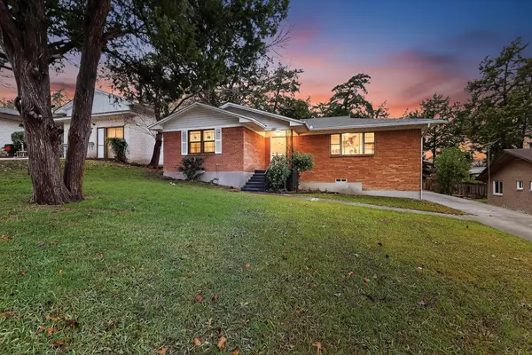 5447 Singing Hills Drive, Dallas, TX 75241