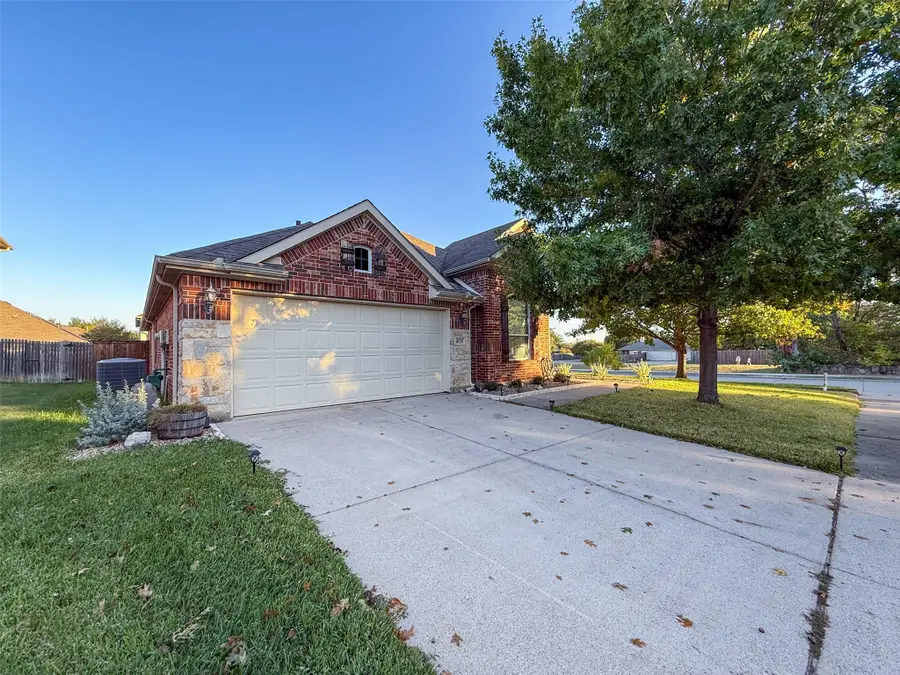 4125 Colina Avenue, Denton, TX 76210 - Image #2