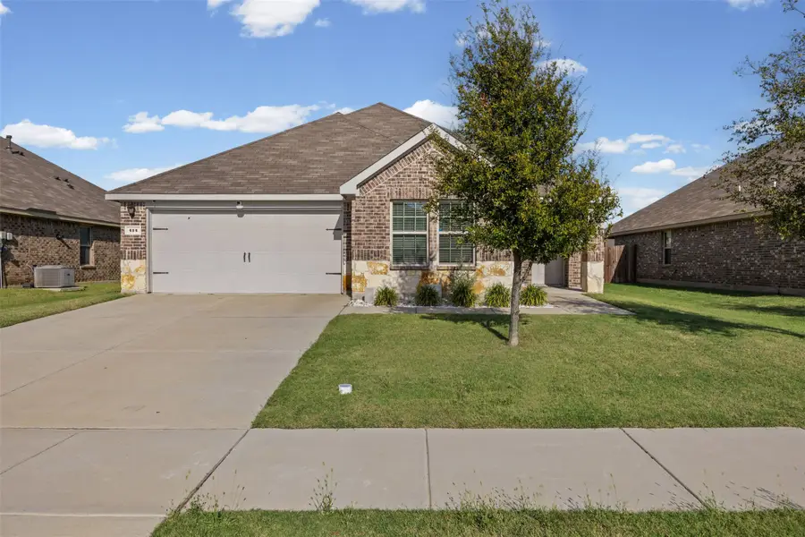 414 War Emblem Lane, Waxahachie, TX 75165 - Image #2