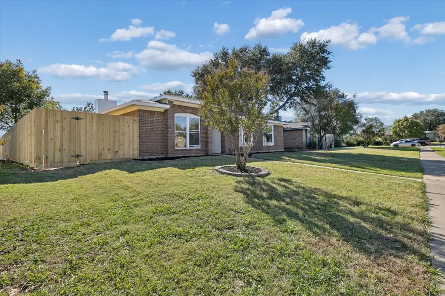 1734 Belltower Place, Lewisville, TX 75067 - Image #2