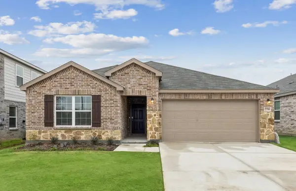 2716 Barton Springs Drive, Denton, TX 76208