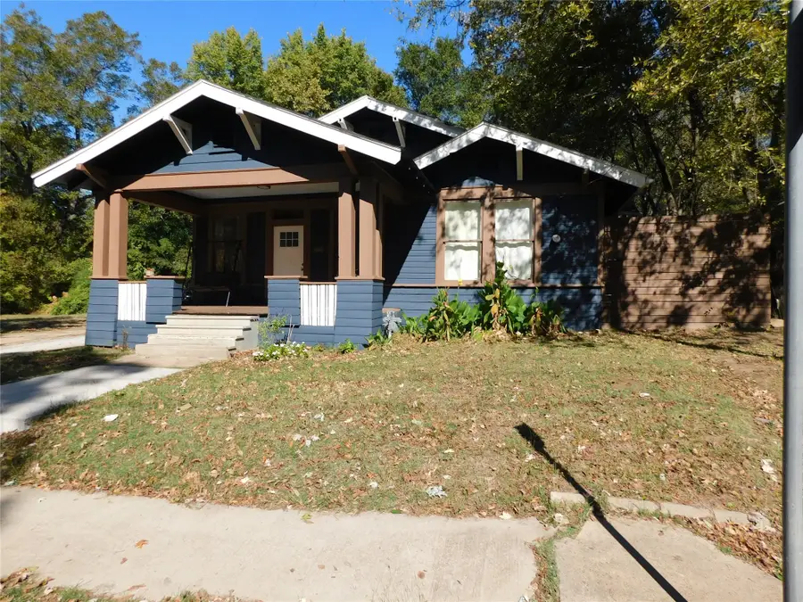 202 W Washington Street, Paris, TX 75460 - Image #2