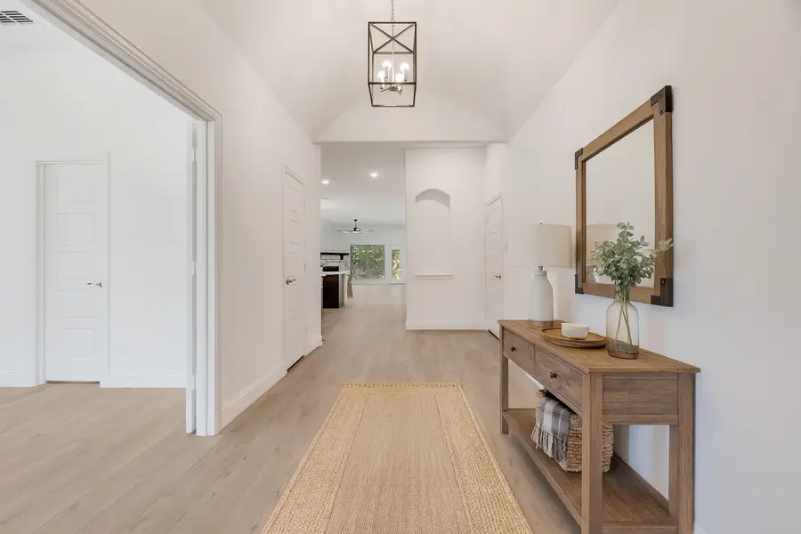 128 Loveta Lane, Boyd, TX 76023 - Image #2