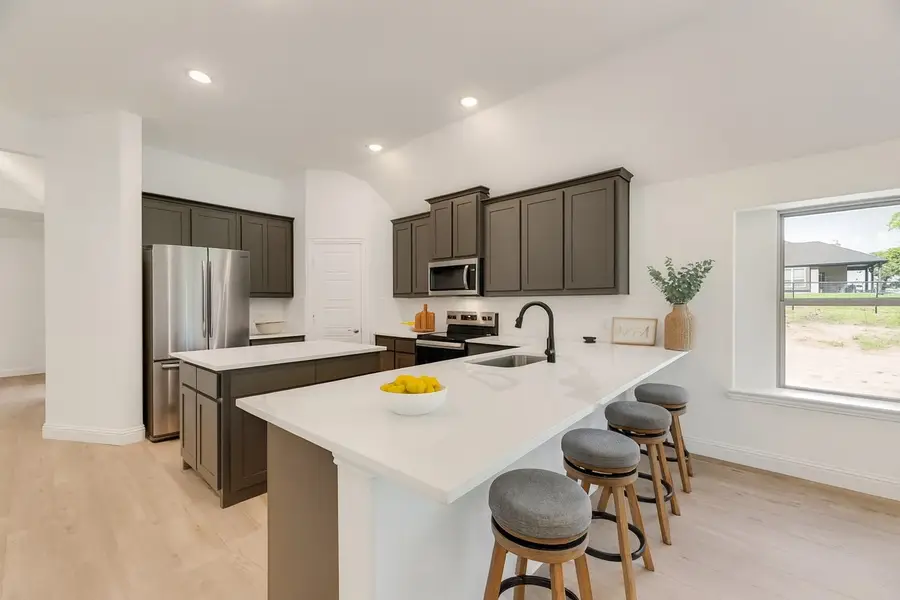 128 Loveta Lane, Boyd, TX 76023 - Image #3