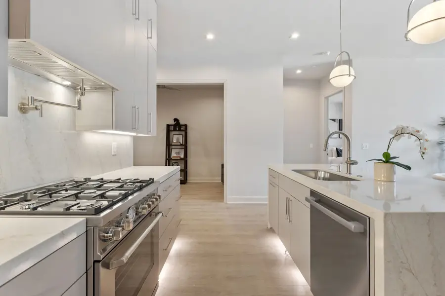 1900 S Ervay Street #410, Dallas, TX 75215 - Image #3