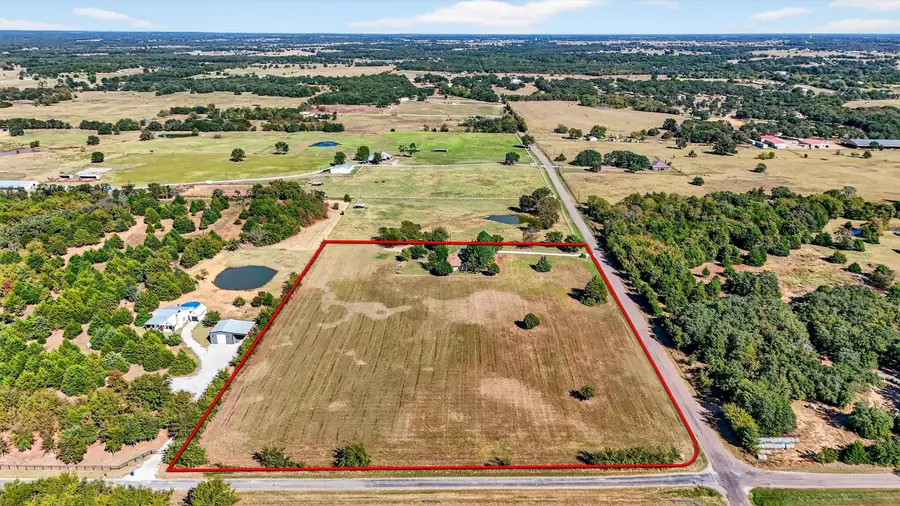 5023 W Line Road, Whitesboro, TX 76273 - Image #2