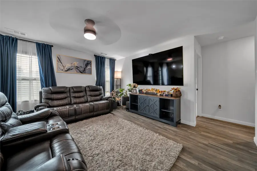 3581 Chestnut Oak Drive, Dallas, TX 75253 - Image #3