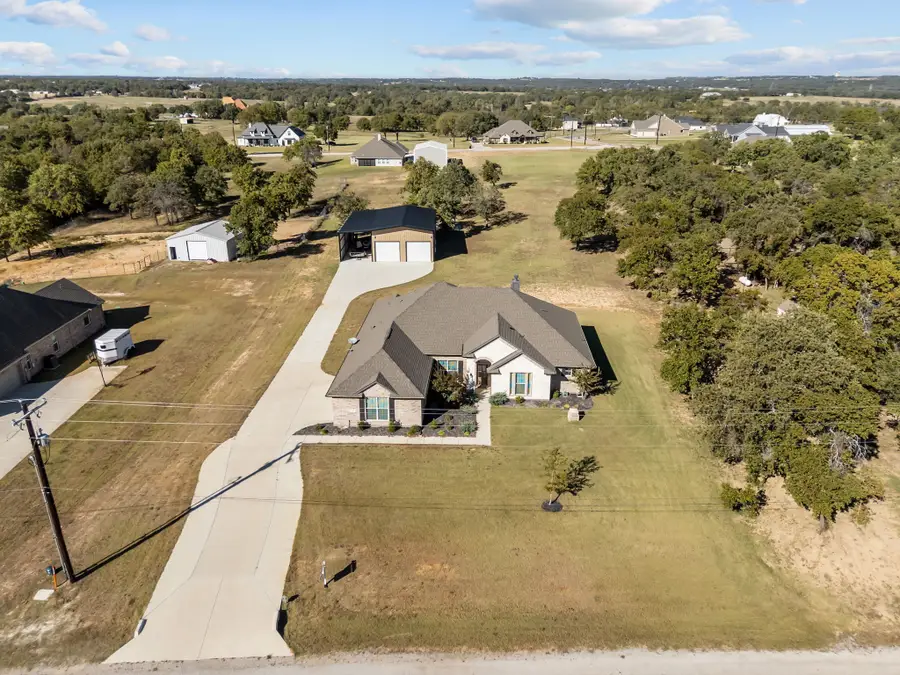 304 Zion Forest Trail, Poolville, TX 76487 - Image #3