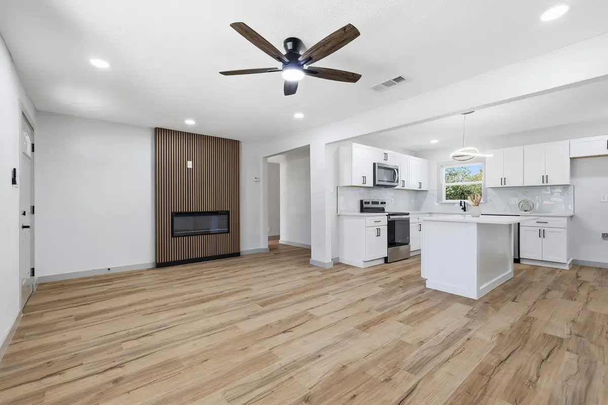 1217 Sunnyvale Drive, Arlington, TX 76010 - #1