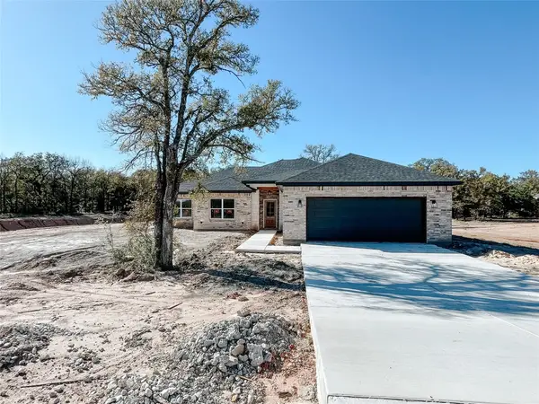 319 Rita Ridge Court, Millsap, TX 76066