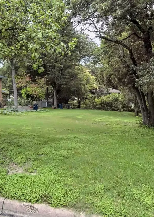 3407 Rock Bluff Drive, Dallas, TX 75227