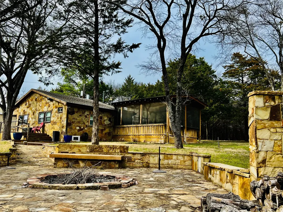 236 Homesite Road, Pottsboro, TX 75076 - Image #1