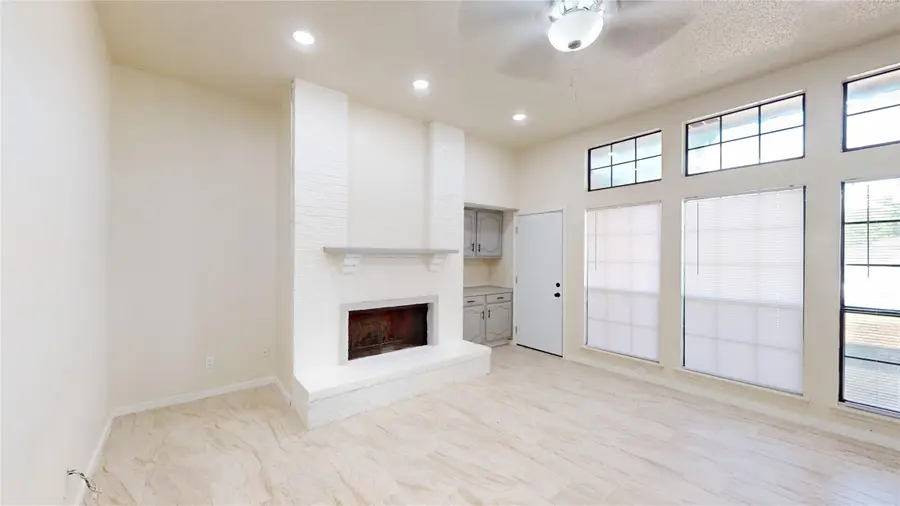 2842 Kingswood Drive, Garland, TX 75040 - Image #3