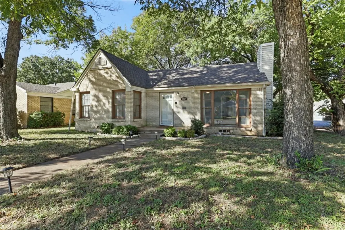 1129 N Riverside Drive, Fort Worth, TX 76111 - Image #1