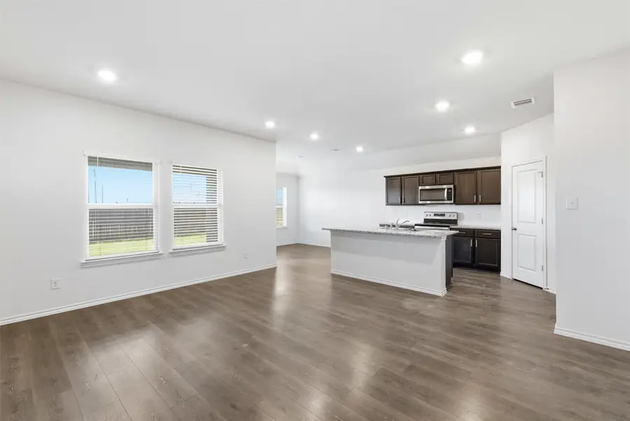 1513 Stinnett Drive, Forney, TX 75126 - Image #2