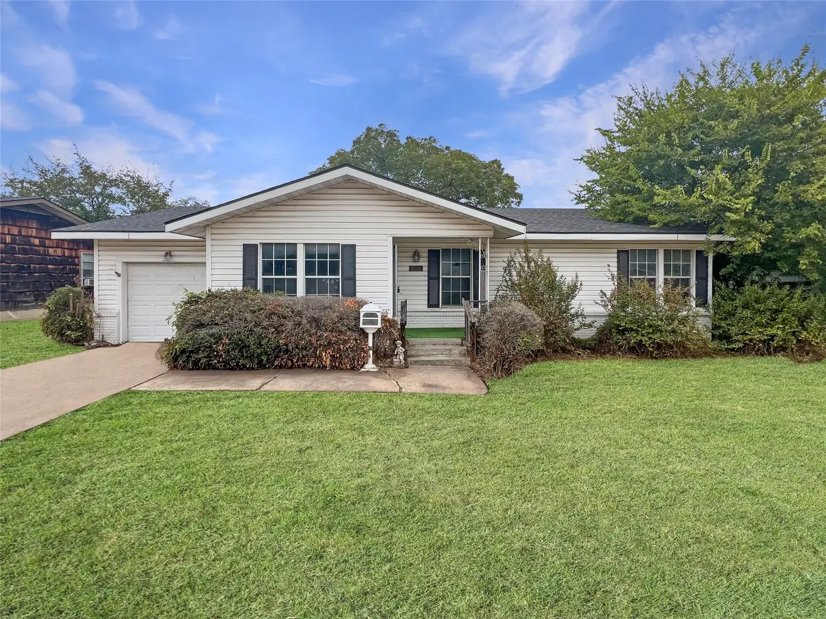 5305 Ira Street, Haltom City, TX 76117 - Image #1