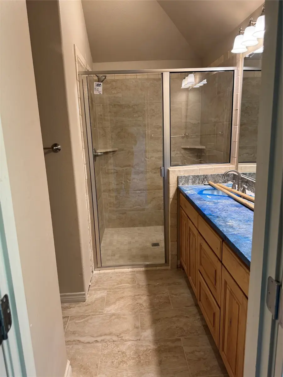 2718 Austin Drive, Granbury, TX 76048 - Image #3