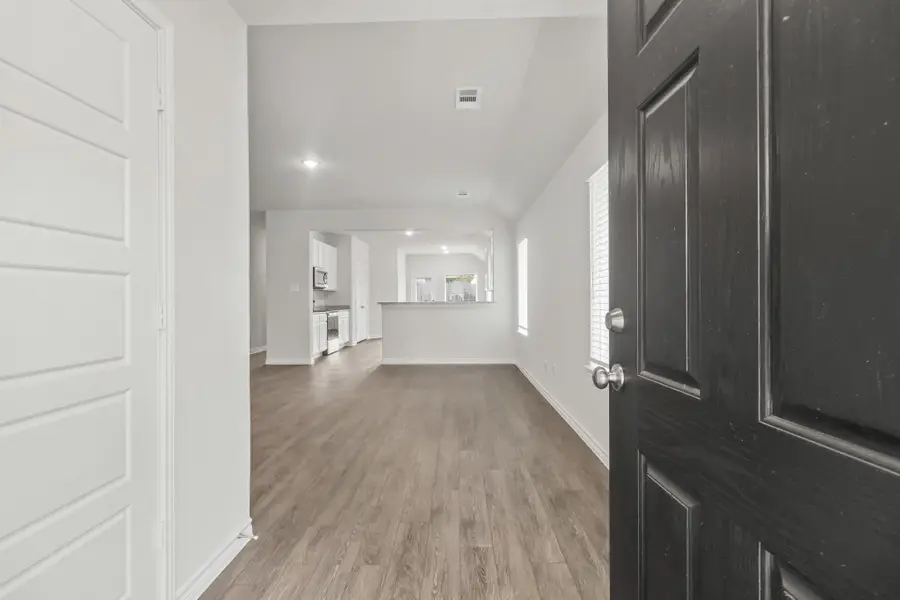 1607 Romans Road, Ennis, TX 75119 - Image #3