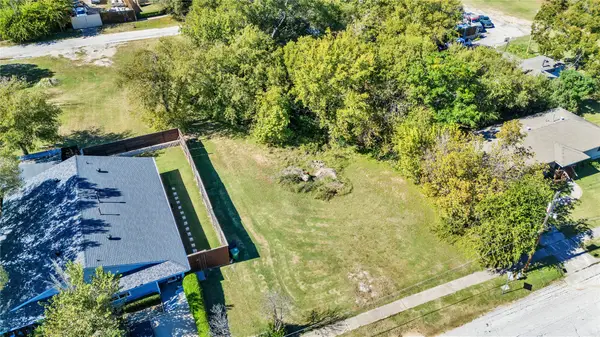 645 Hardy Street, Lewisville, TX 75057