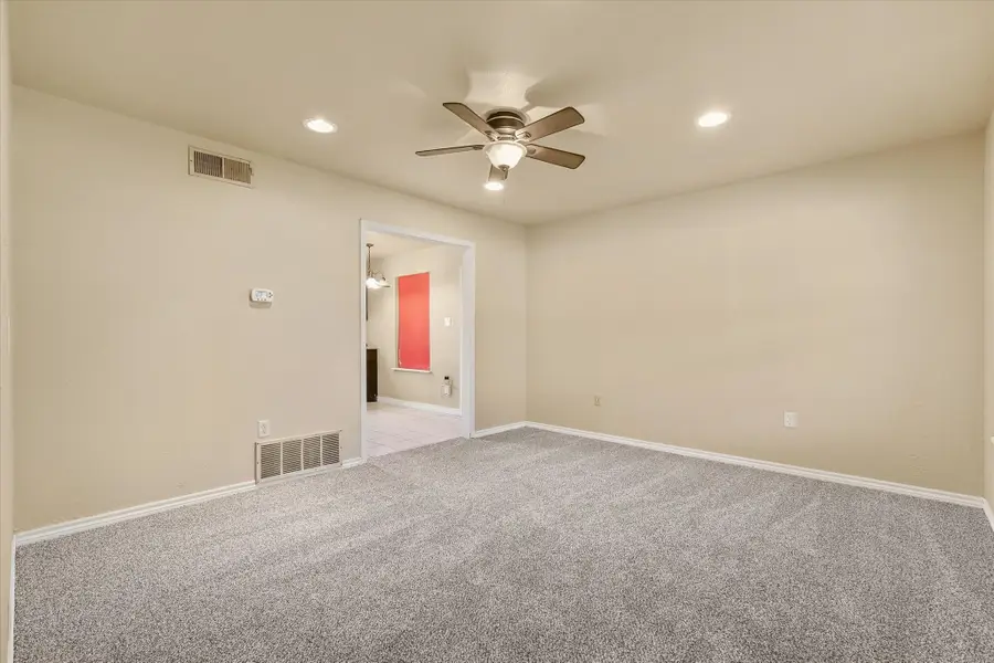 1512 Sheri Lane S, Azle, TX 76020 - Image #3