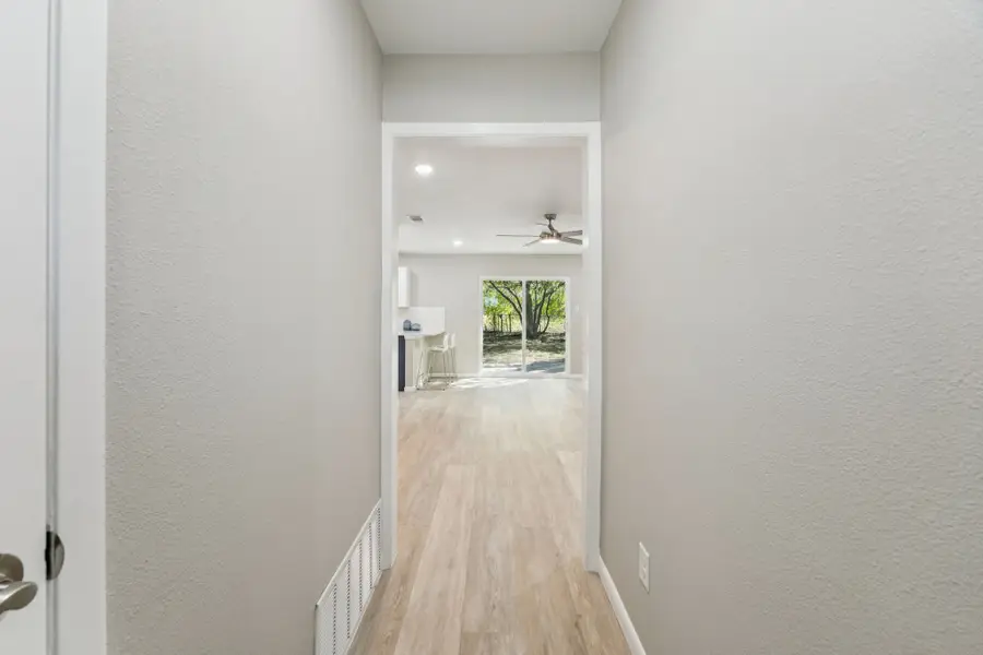 6608 Emily Drive, Watauga, TX 76148 - Image #3