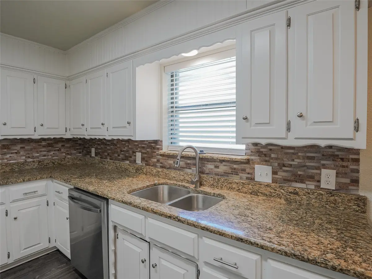 505 Houston Street, Sanger, TX 76266 - Image #1