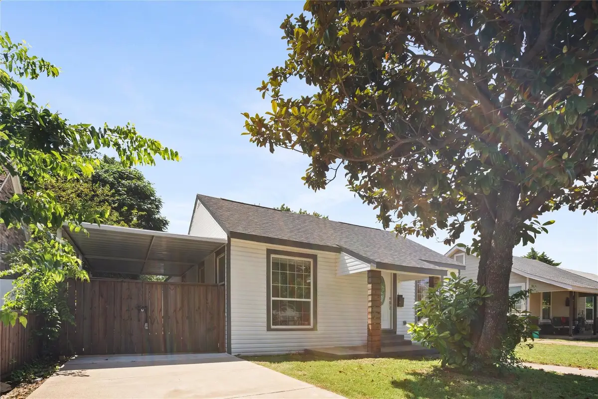 703 N Jester Avenue, Dallas, TX 75211 - Image #1