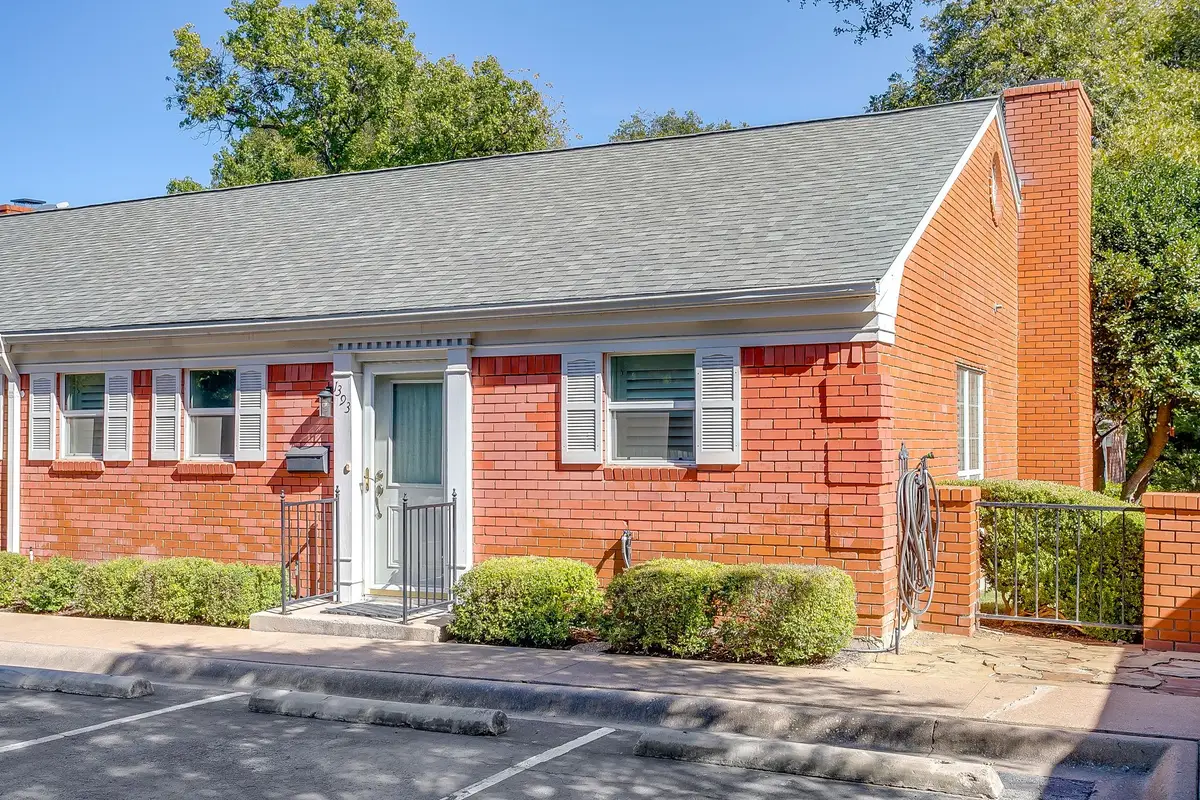 1393 Roaring Springs Road, Fort Worth, TX 76114 - Image #1