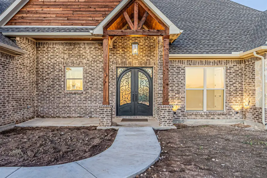 1950 County Road 2513, Decatur, TX 76234 - Image #2